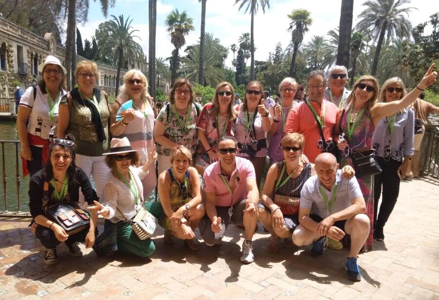 Seville: Cathedral & Alcázar Guided Tour with River Cruise - Inside Seville Cathedral and the Patio de los Naranjos