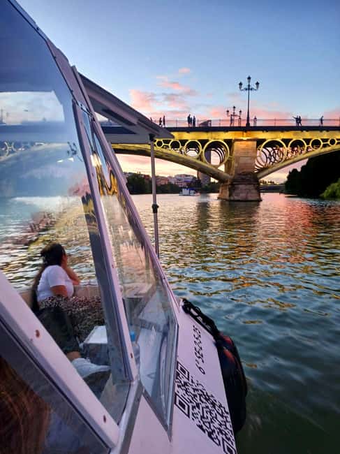Seville: Sail the River. 100% private - Key points to know before you book