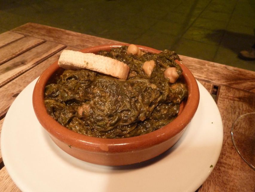Seville: Tapas Tour Across the River in Triana - The guides and the personal feel