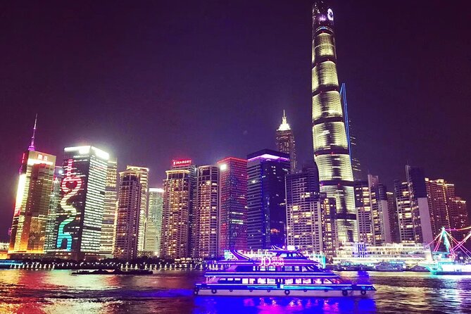 Shanghai Night River Cruise Tour with Xinjiang Style Dining Experience - Who will enjoy this evening most
