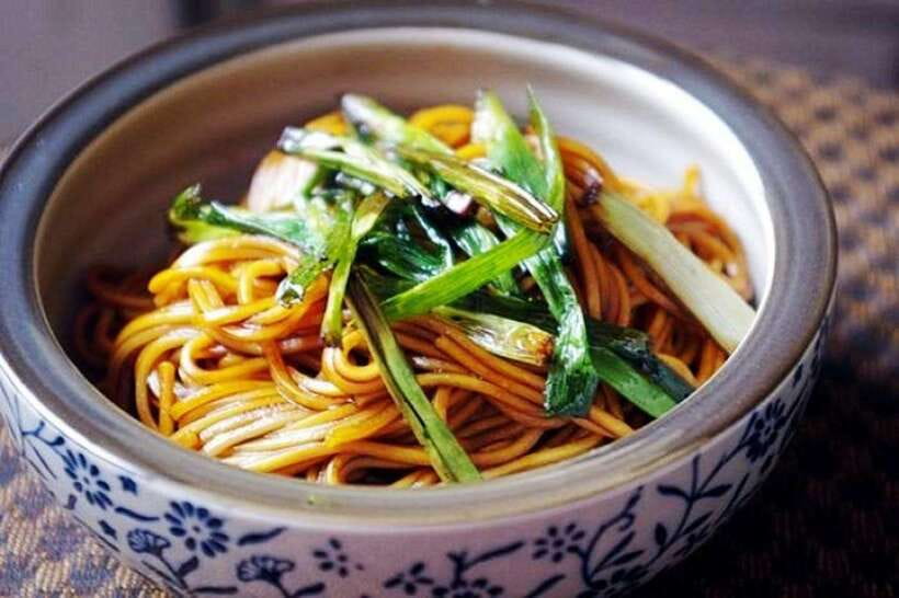 Shanghai Night River Cruise VIP Seat with Authentic Dinner - Booking details worth checking
