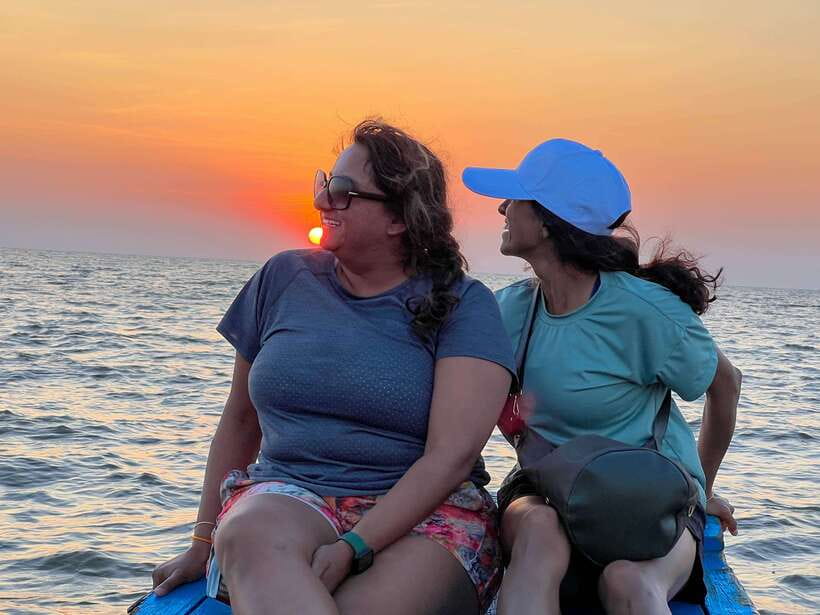 Siem Reap: Kampong Phluk and Tonle Sap Sunset Boat Cruise - Kampong Phluk and its tall wooden houses