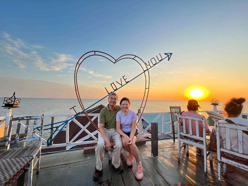 Siem Reap: Tonle Sap Sunset Boat Cruise with Transfers - Boats, flooded woodland, and the artificial-island monastery