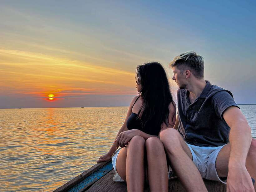 Siem Reap: Tonle Sap Sunset Boat Cruise with Transfers - What the $23 price really covers