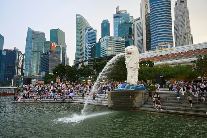 Singapore River Cruise, Night Garden Rhapsody & Spectra by CYT - Guides, vehicles, and the pace of the evening