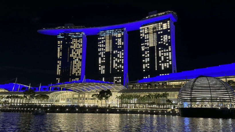 Singapore: Twilight Tour with River Cruise and Light Shows - Timing, weather, and the pace of the visit