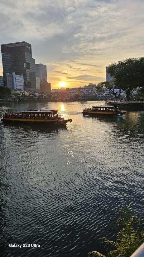 Singapore Twilights with River Cruise & Light Shows - FAQ
