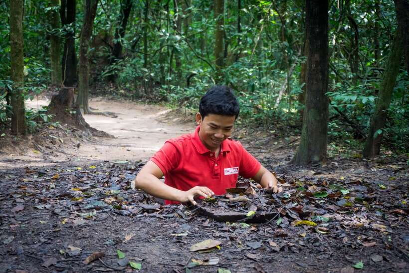 Small Group Full-Day Cu Chi Tunnels and Mekong Trip - Cruising the Mekong near My Tho