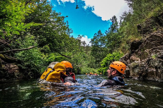 Soft Canyoning, river Ceira, Góis, Serra da Lousa, Coimbra - Choosing your jumps from 2 to 8 meters