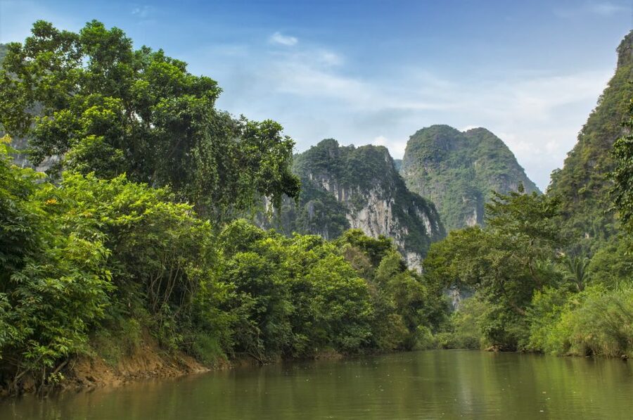 Sok River: Bamboo Raft Ride, Monkey Temple & View Point Tour - The monkey cave temple