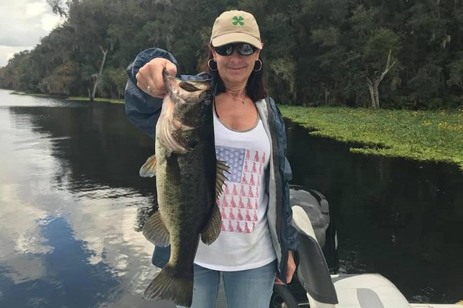 St Johns River Fishing Trip near Daytona - A good choice for families and first-timers
