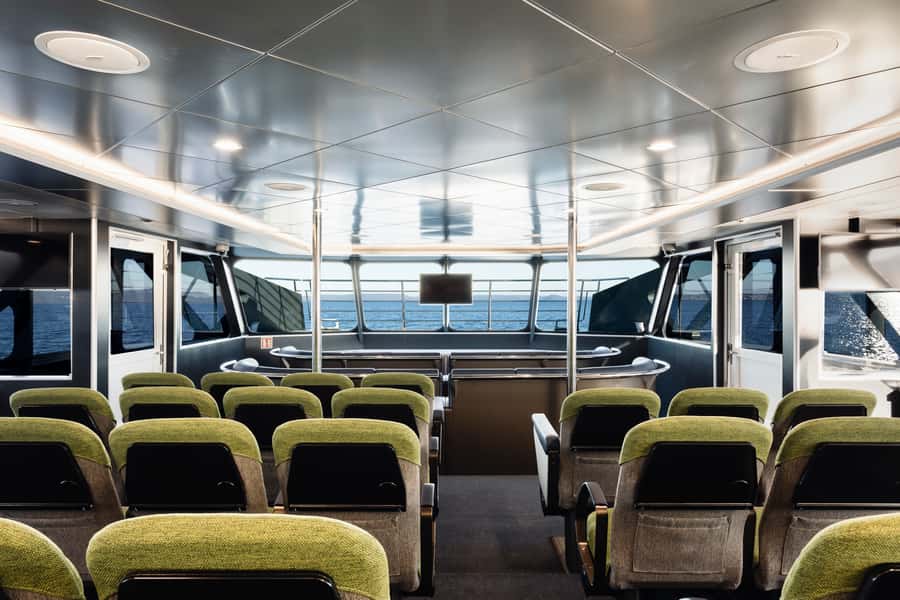 Strahan: Gordon River Cruise with Lunch & Sarah Island Walk - Lunch on the water