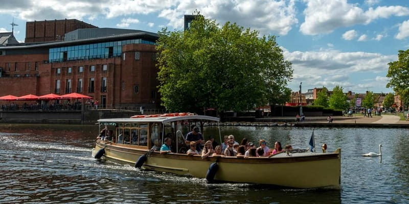 Stratford-upon-Avon: River Cruise & City Audio Tour - Seeing Stratford from the River Avon