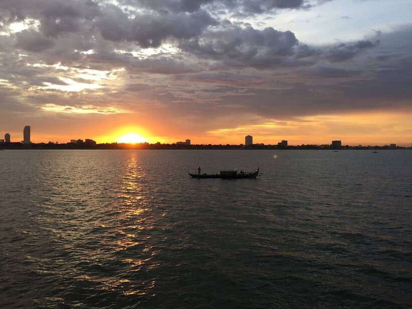 Sunset Dinner Tour: Tonle Sap Lake Floating Village - Who will enjoy this afternoon