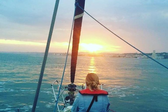 Sunset Sailing Tour On The Tagus River - Who should book this Tagus sunset sail