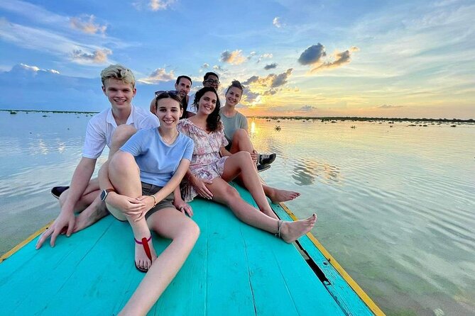 Sunset tour of Kampong Phluk stilts home village on the Tonle Sap - The mangrove canoe ride