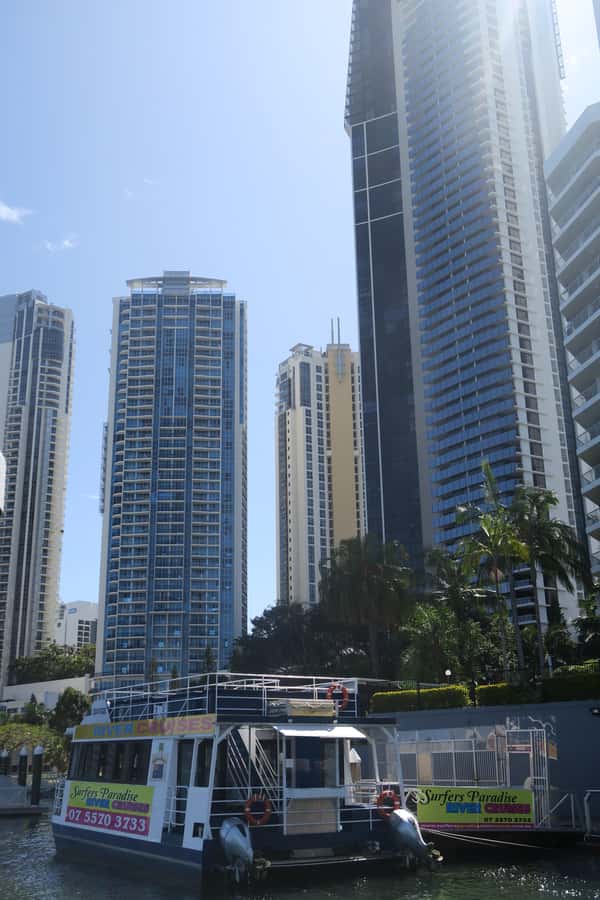 Surfers Paradise: Sightseeing Midday River and Canal Cruise - What the price represents