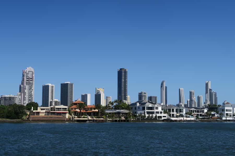 Surfers Paradise: Sightseeing Midday River and Canal Cruise - Practical tips for a better sailing