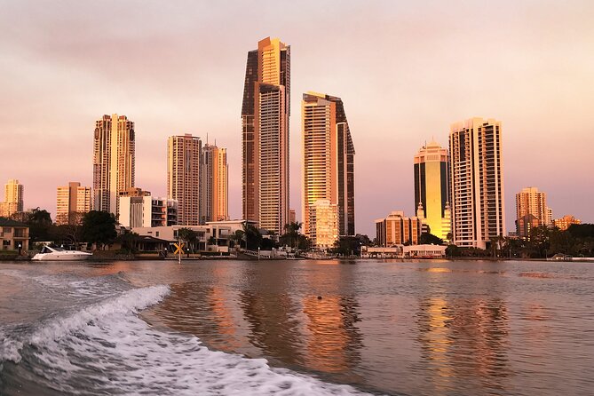 Surfers Paradise Sightseeing River Cruises - The final 30 minutes: skyline, homes, and boats