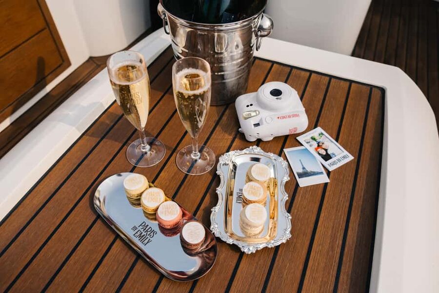 The Official Emily in Paris Champagne Seine Cruise - Practical details that affect your choice