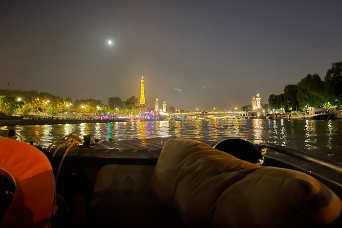 Top Private Cruises in Paris with French Champagne and surprises - Paris Beach and everyday river life