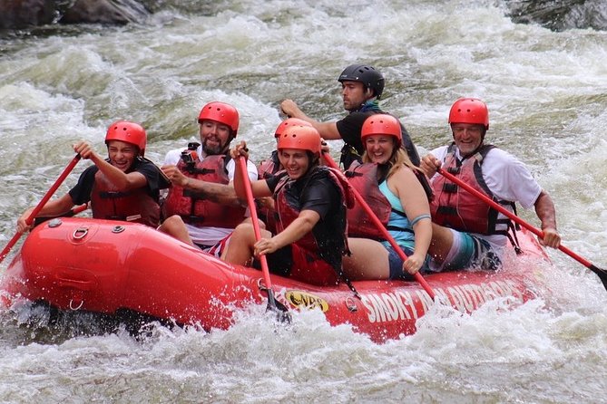 Upper Pigeon River Rafting Trip from Hartford - Checking in at Hartford