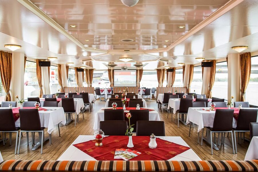 Vienna: Evening Cruise Along The Danube - Who will enjoy this evening on the Danube