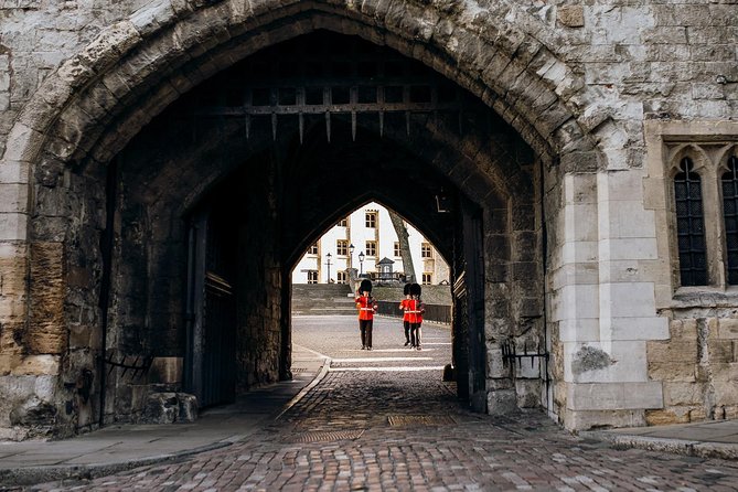 VIP Early Access Opening Ceremony Tower of London & River Cruise - Why early access changes the Tower of London