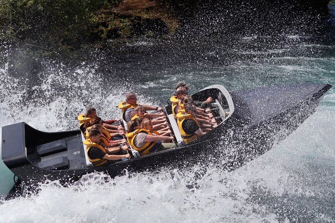 Waikato River Jet Boat Ride from Taupo - Why the small 11-person boat matters