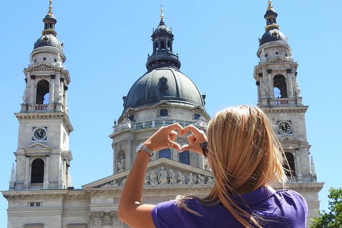 Walking Tour Budapest incl. the Shoes on the Danube Bank - The Shoes on the Danube deserves quiet attention