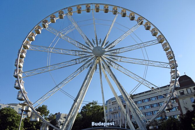 Walking Tour Budapest incl. the Shoes on the Danube Bank - Parliament and the Danube views