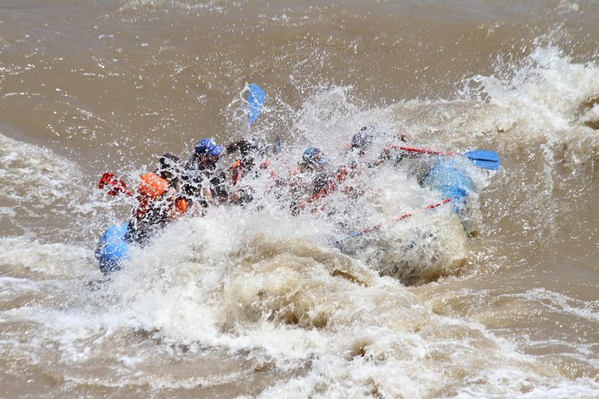 Whitewater Rafting on the Colorado River - Gear, water, bathrooms, and what to bring