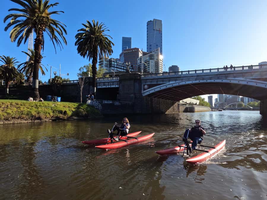 Yarra River, Melbourne Waterbike Tour - South Wharf and the ride back